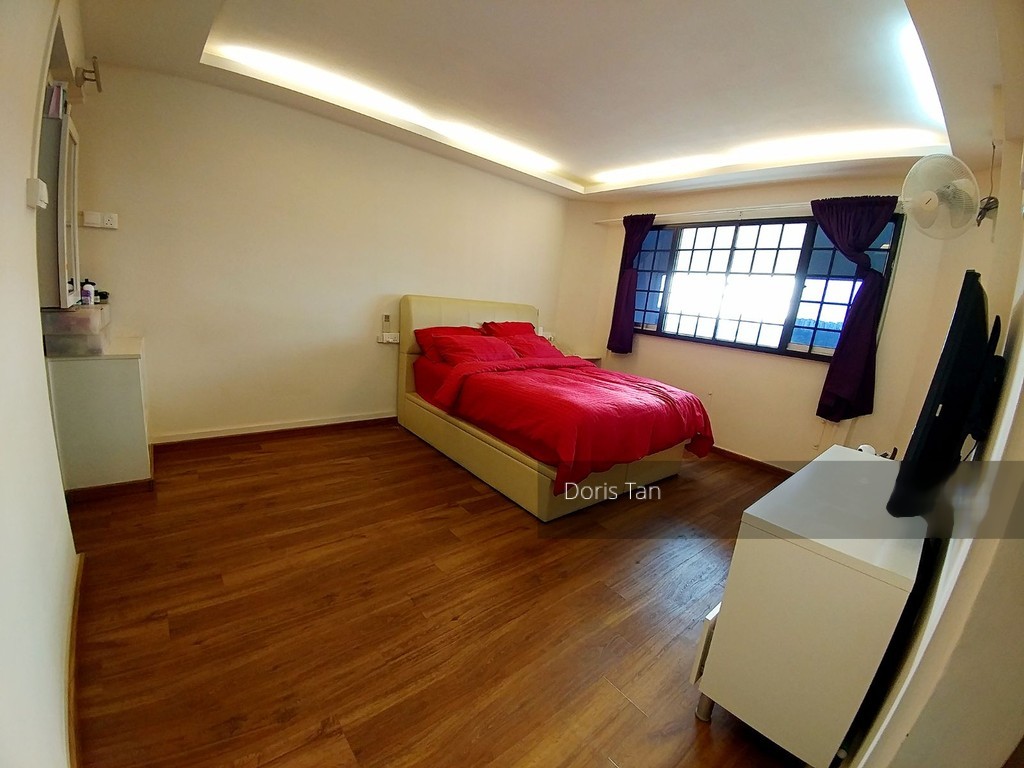 Blk 226 Jurong East Street 21 (Jurong East), HDB 5 Rooms #137039102